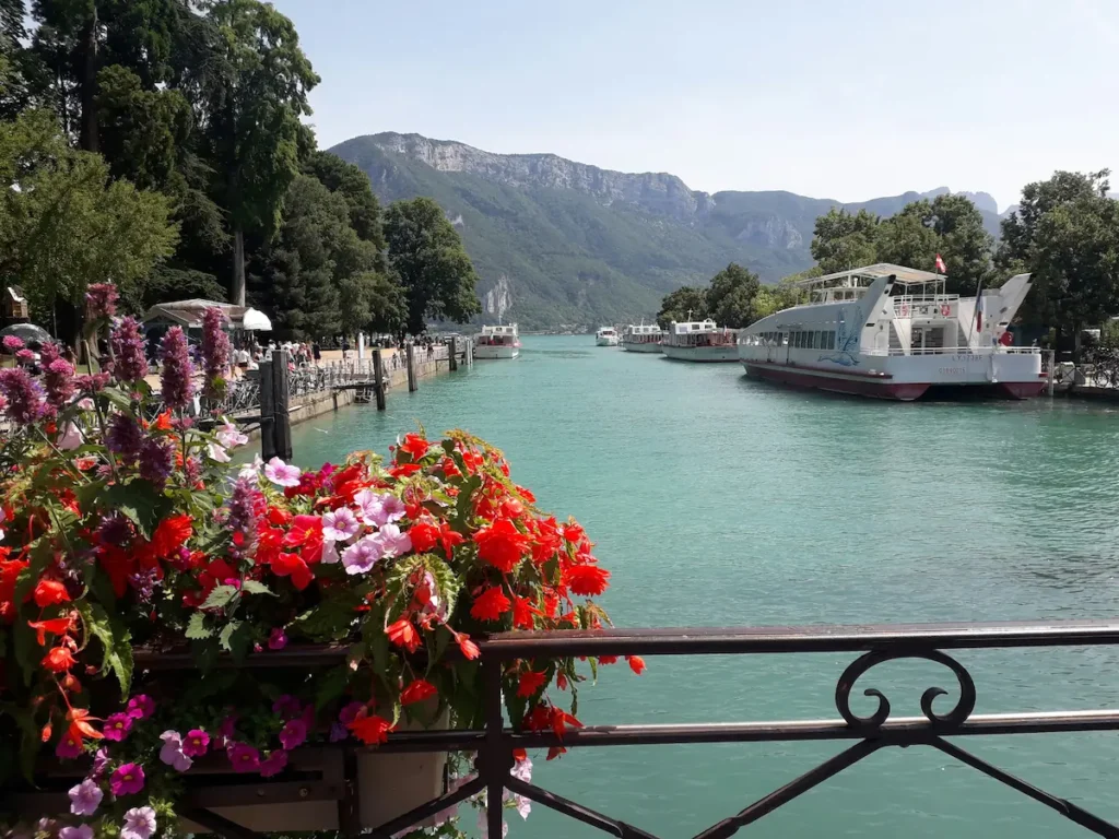 que_ver_y_que_hacer_en_Annecy