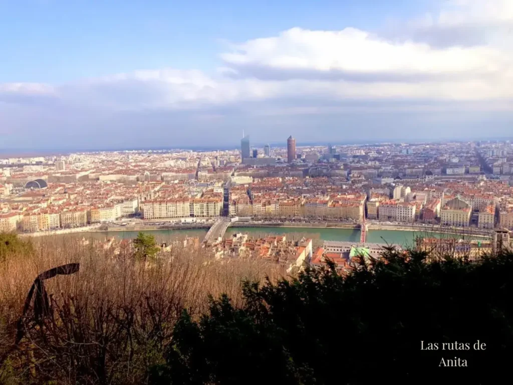 Foto panorámica de Lyon desde Fourviere